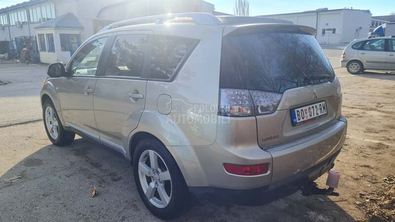 Mitsubishi Outlander tdi 2.0
