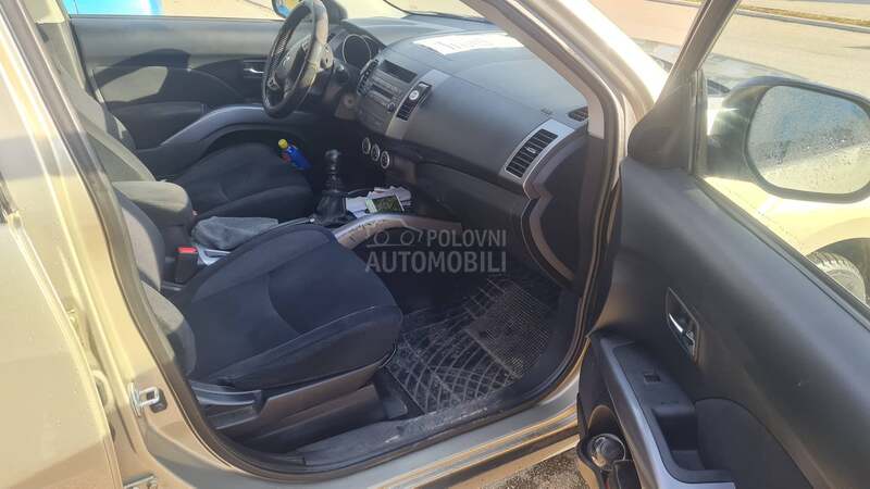 Mitsubishi Outlander tdi 2.0