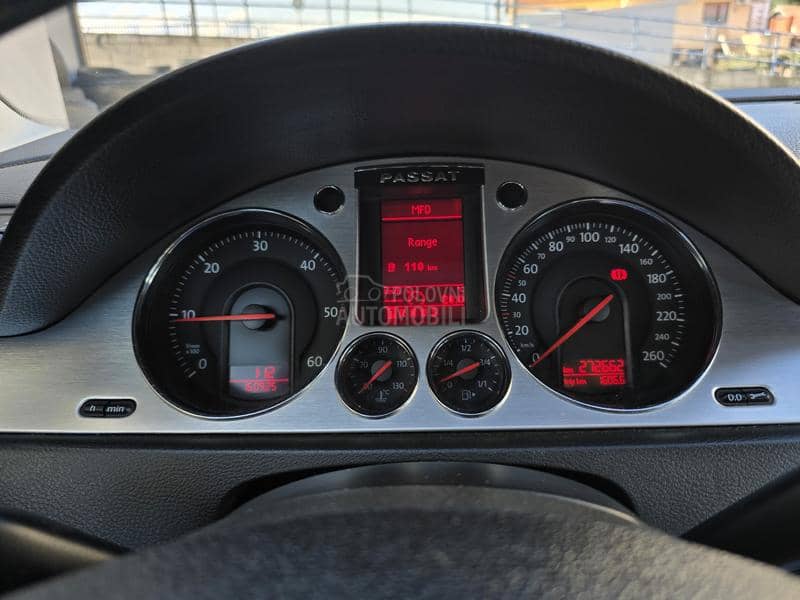Volkswagen Passat B6 2.0 TDI HIGHLINE