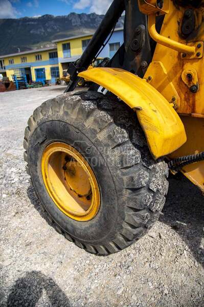 Hyundai HL740TM