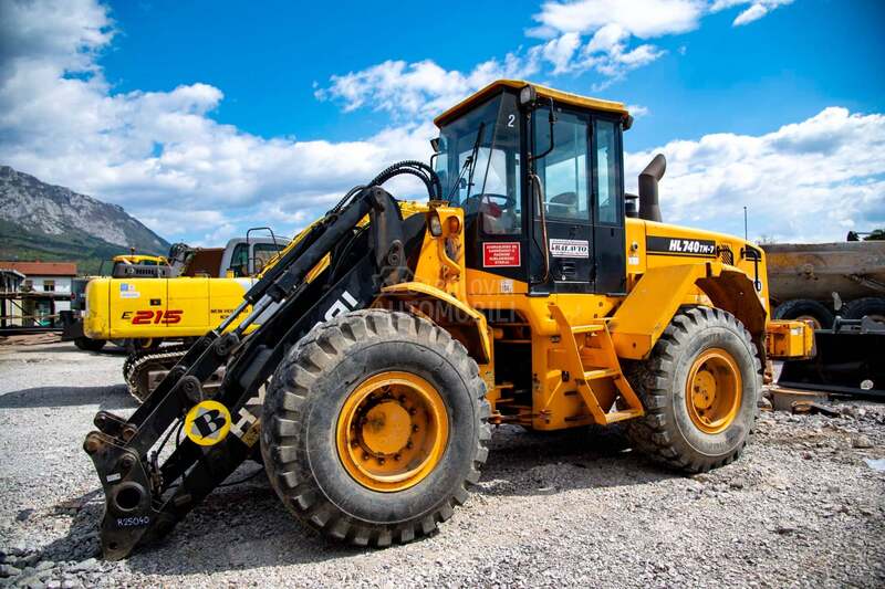 Hyundai HL740TM