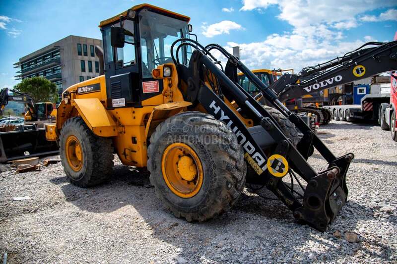 Hyundai HL740TM