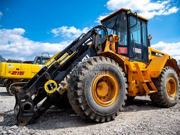 Hyundai HL740TM
