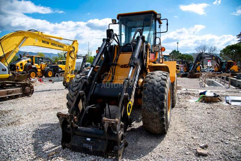 Hyundai HL740TM