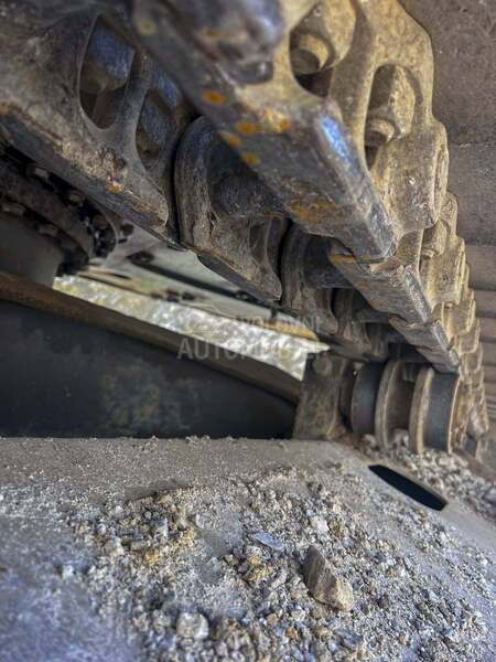 Volvo EC220DL