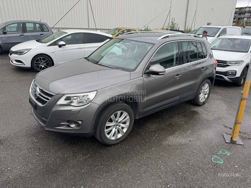 Volkswagen Tiguan 2.0 TSI  DSG
