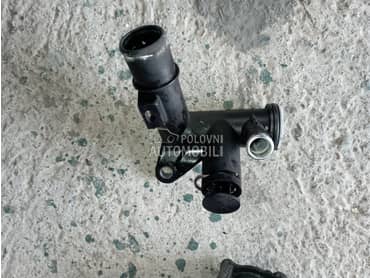 Račva iza motora za Peugeot 3008