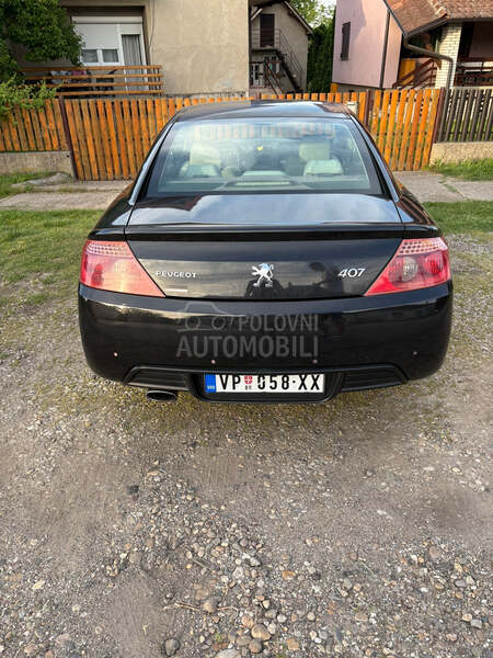 Peugeot 407 Coupe