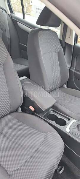 Volkswagen Passat B7 1.6 TDI