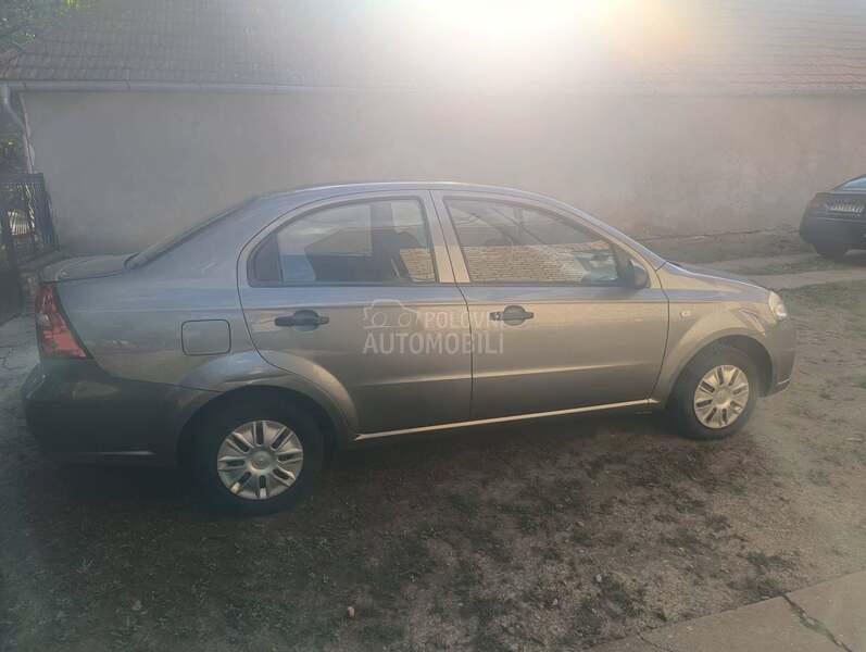 Chevrolet Aveo poklon cena