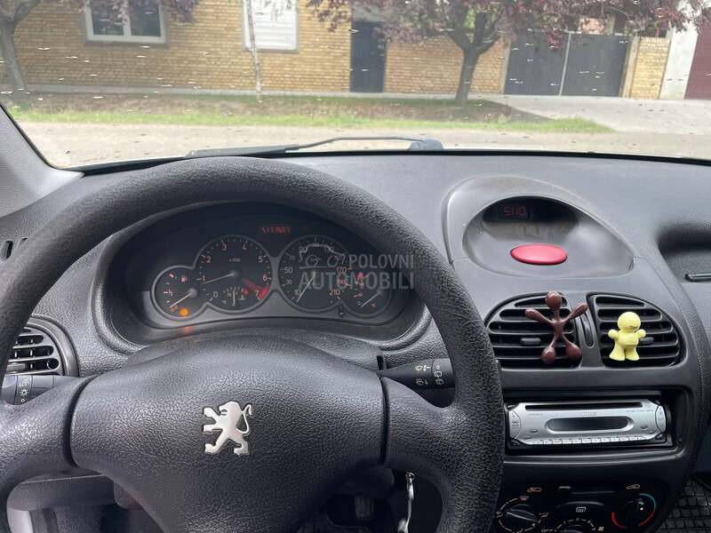 Peugeot 206 