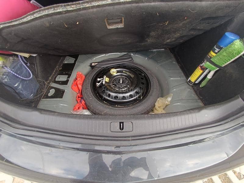 Opel Insignia set zimskih guma