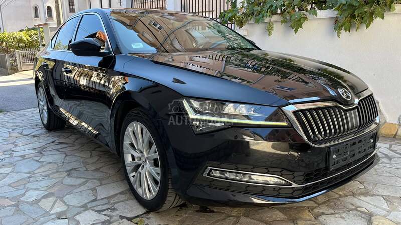 Škoda Superb 2.0 TDI 4x4 STYLE