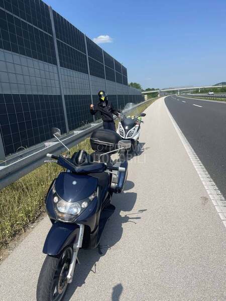 Piaggio Beverly