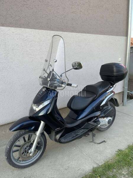 Piaggio Beverly