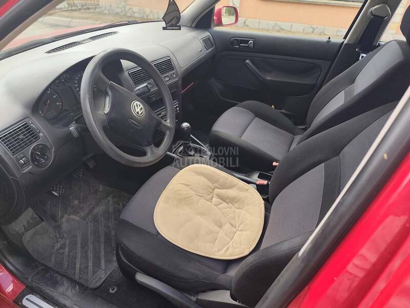 Volkswagen Golf 4 