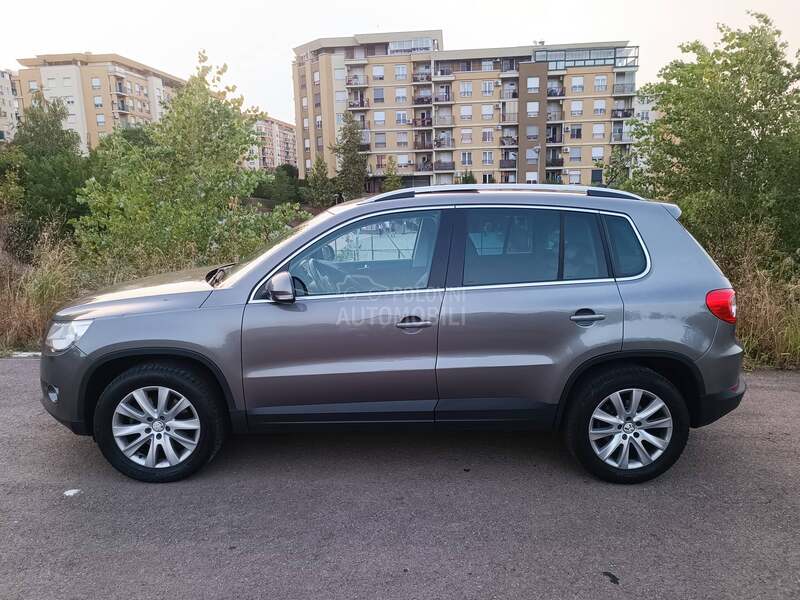 Volkswagen Tiguan 4x4 AUTO.MATIK