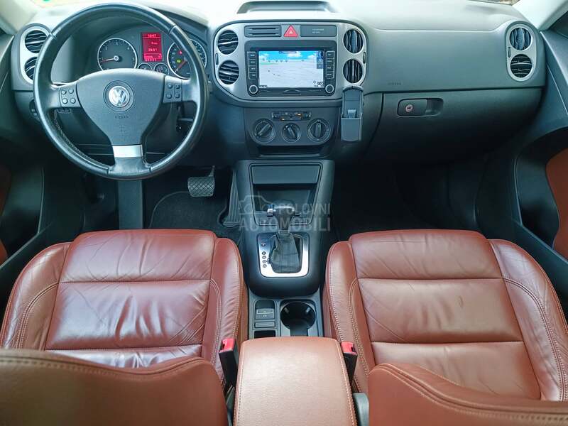 Volkswagen Tiguan 4x4 AUTO.MATIK