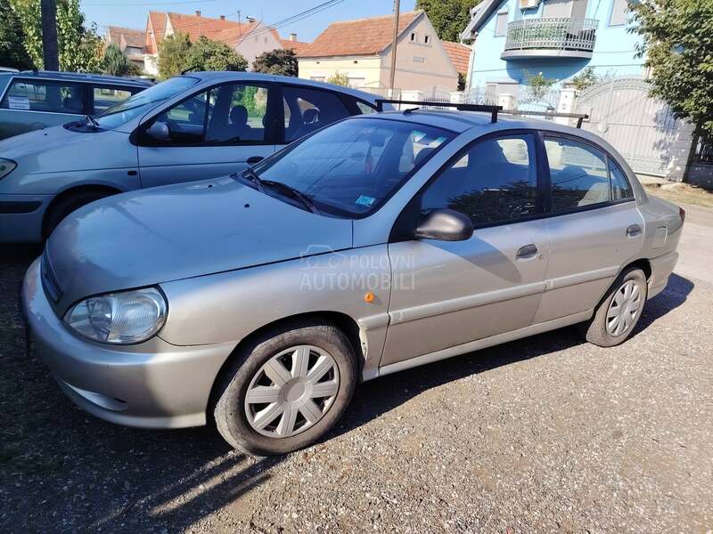 Kia Rio Vredi u
