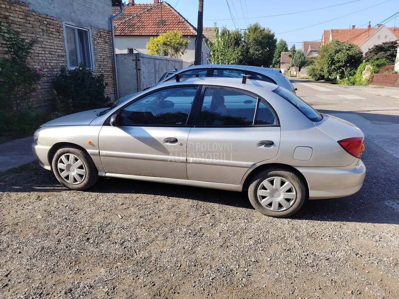 Kia Rio Vredi u