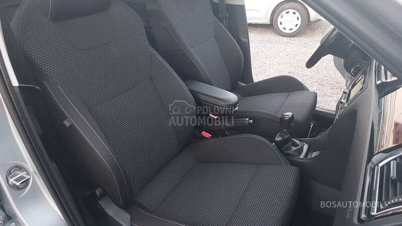 Škoda Rapid 1.6 tdi spaceback