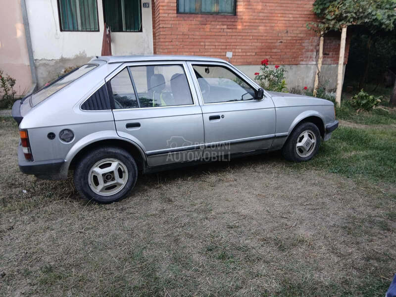 Opel Kadett 1300