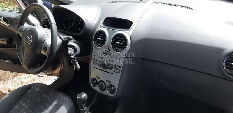 Opel Corsa D 1299 cm3