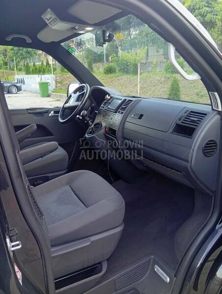 Volkswagen Transporter T5 caravella