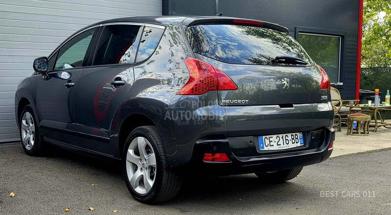 Peugeot 3008 1.6E-HDI NAVY