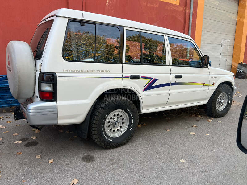 Mitsubishi Pajero 