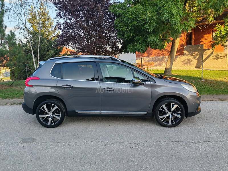 Peugeot 2008 ALLURE