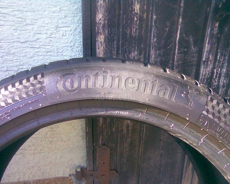 Continental 255/40 R19 Zimska