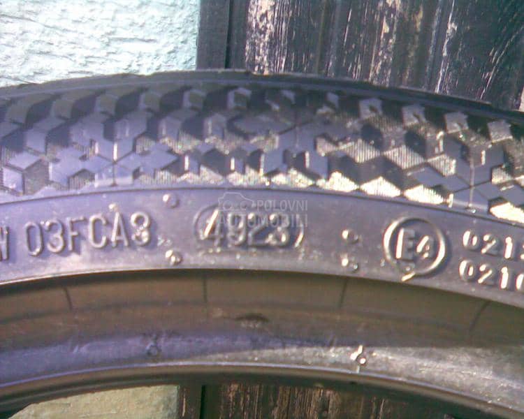Continental 255/40 R19 Zimska