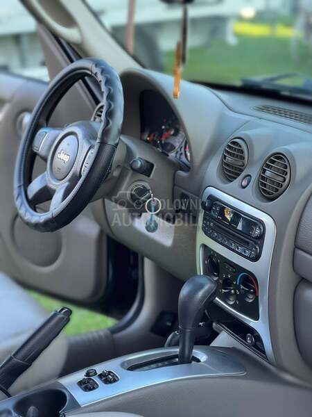 Jeep Cherokee CRD LIMITED