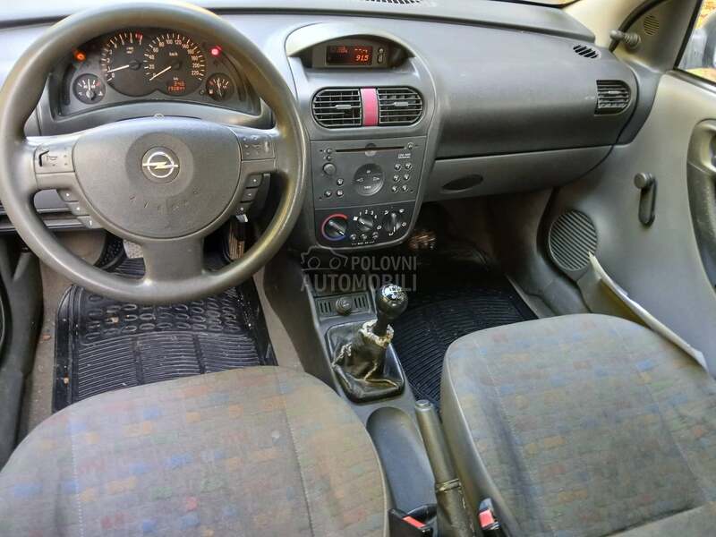 Opel Corsa C 1.0