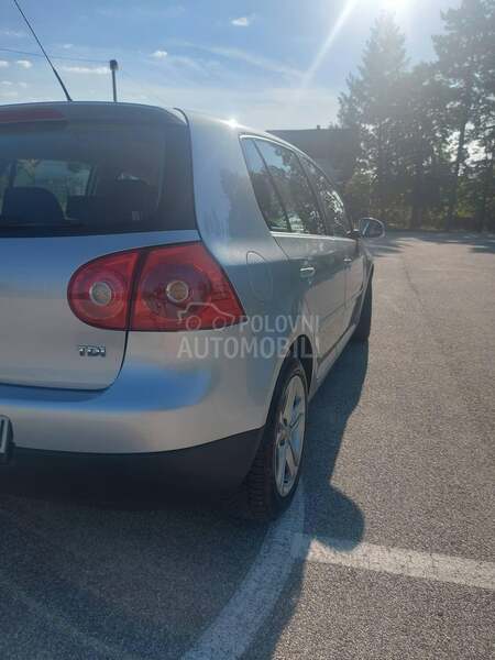 Volkswagen Golf 5 1.9 TDI BXE