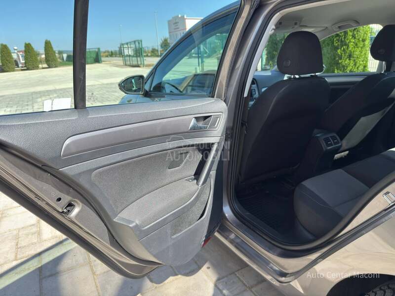 Volkswagen Golf 7 1.2 tsi