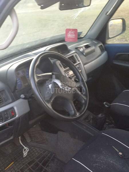 Mitsubishi Pajero Pinin 