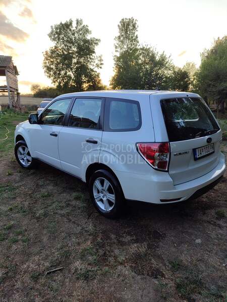Subaru Forester SRB