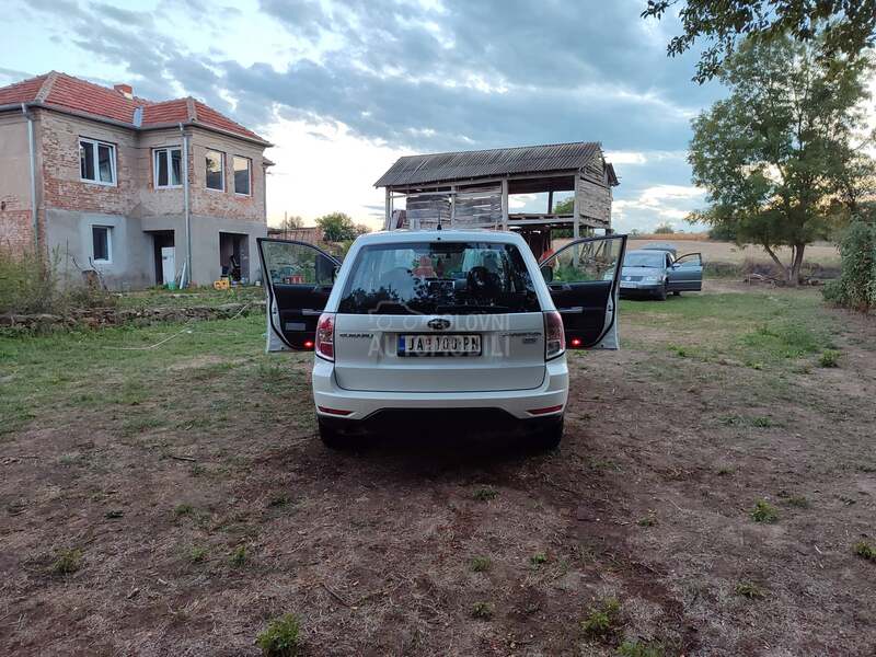 Subaru Forester SRB