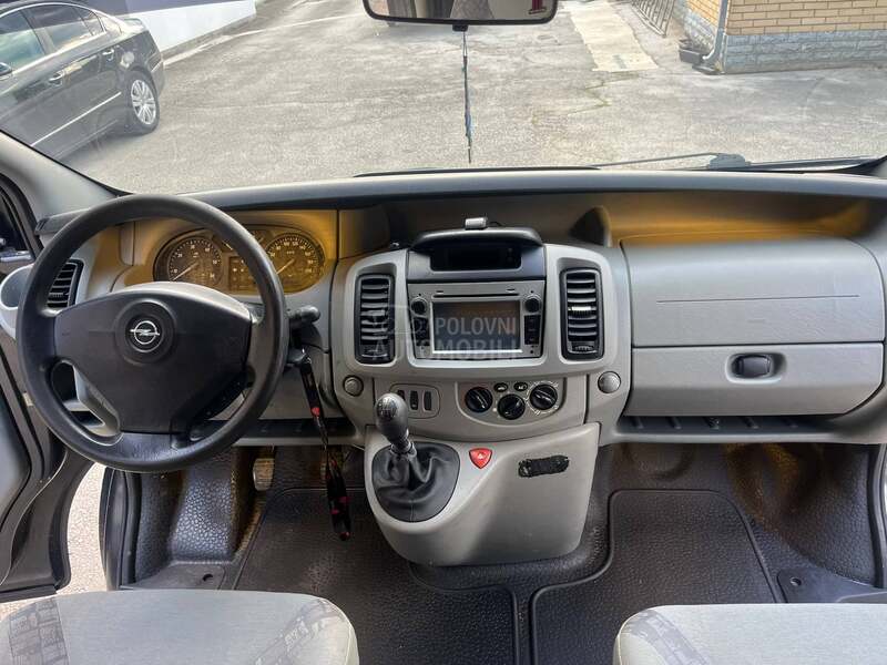 Opel Vivaro 1.9dci kombinovan