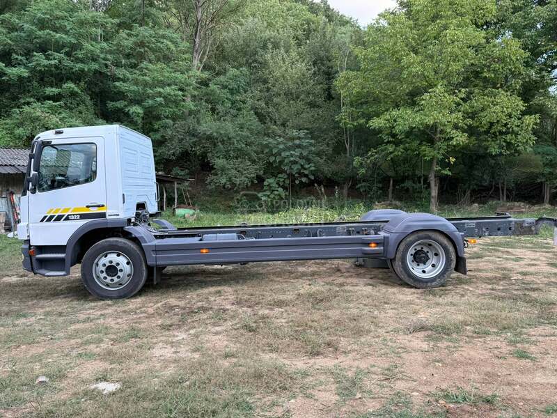 Mercedes Benz 1322