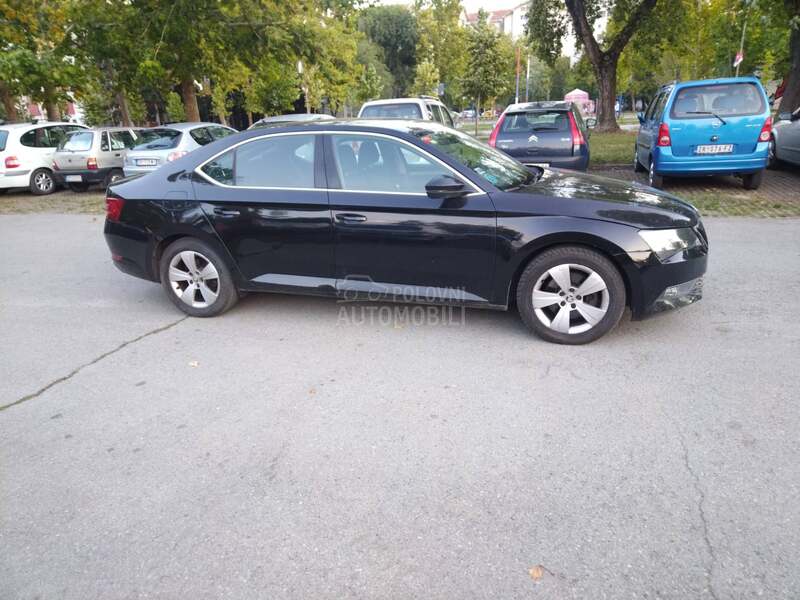 Škoda Superb 2.0 tdi