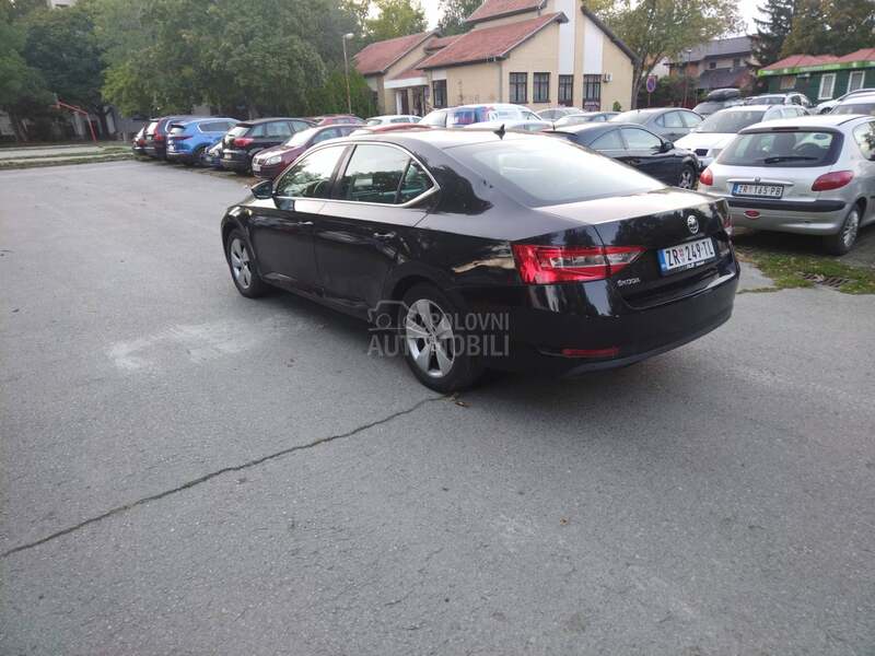 Škoda Superb 2.0 tdi