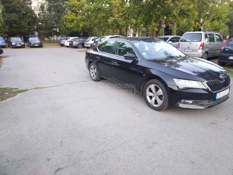 Škoda Superb 2.0 tdi