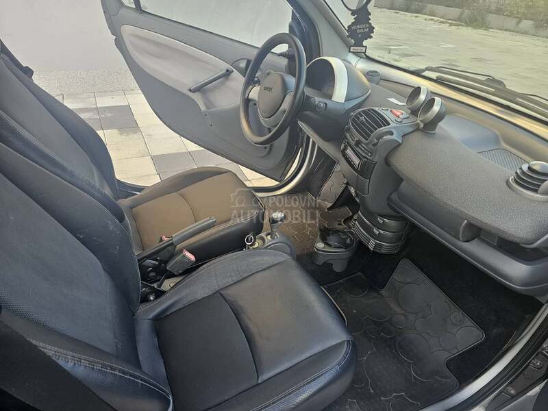 Smart ForFour 600b POGLEDAJTE