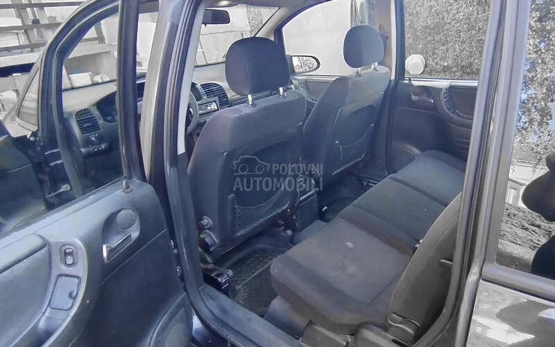Opel Zafira 2.0 TDI