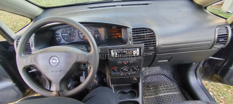 Opel Zafira 2.0 TDI