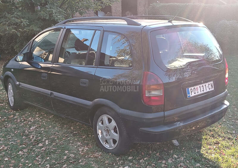 Opel Zafira 2.0 TDI