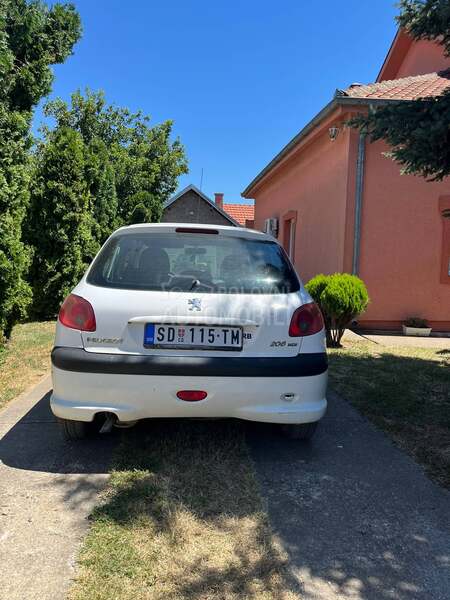 Peugeot 206 